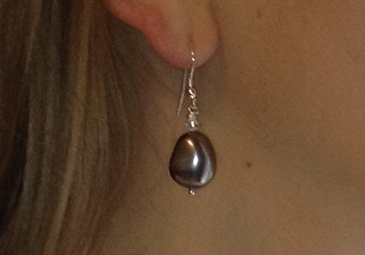 Aggregate 85+ misshapen pearl earrings